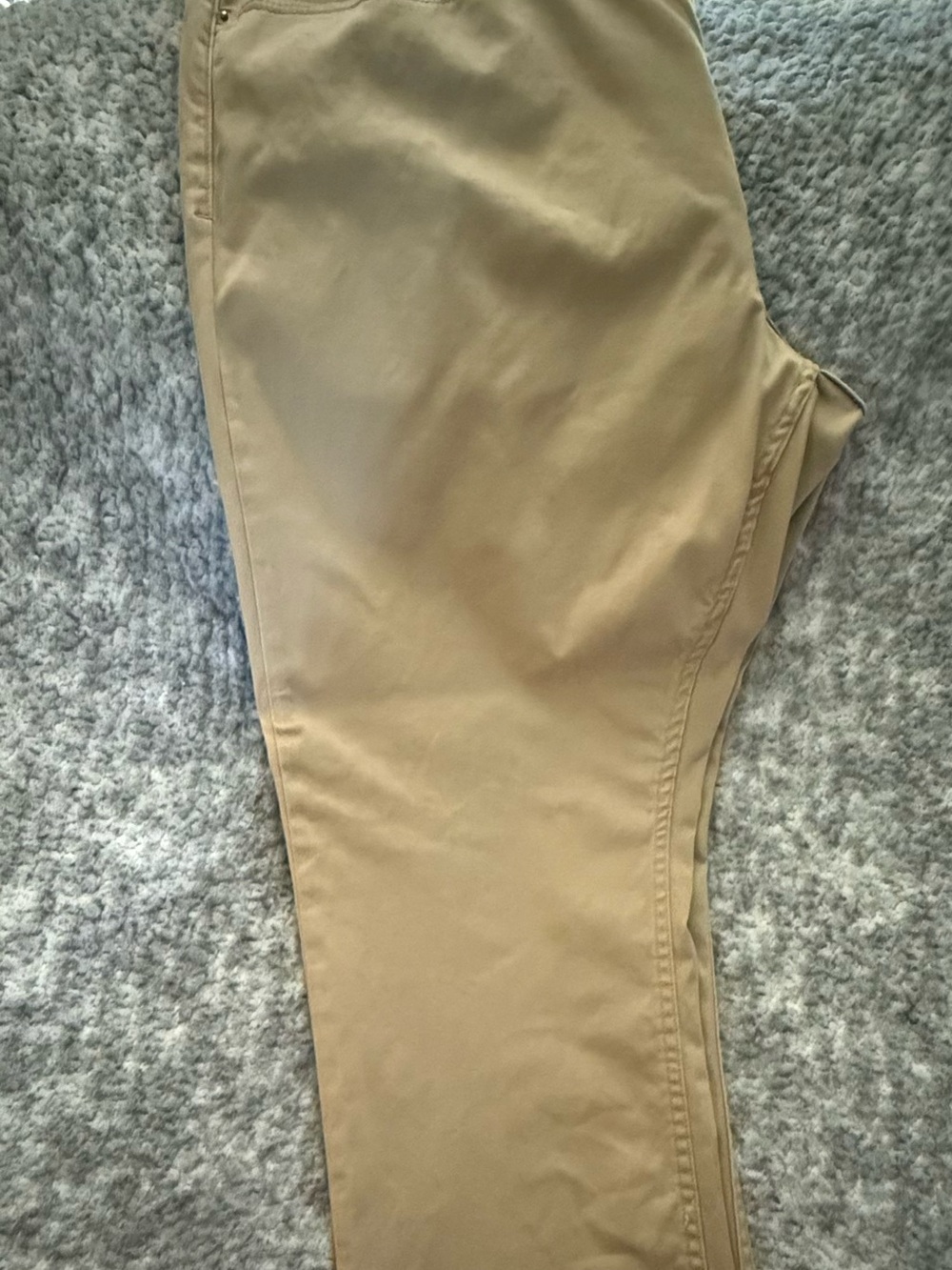 Men’s polo khaki pants